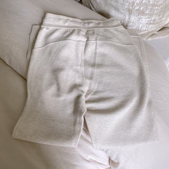 Lululemon | Textured Scuba Jogger Light* - Picture 3 of 3